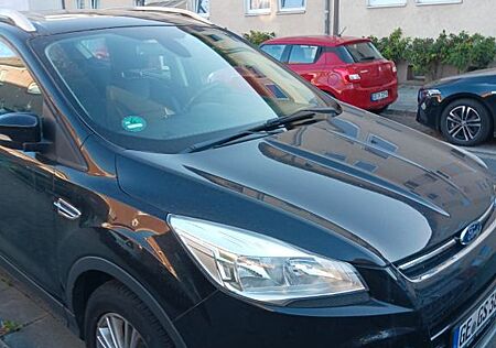 Ford Kuga 2,0 TDCi 2x4 103kW Individual