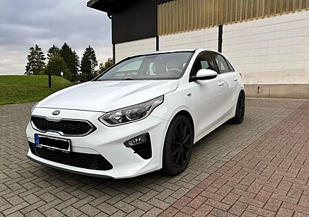 Kia Cee'd Ceed 1.5 T-GDI Vision Autom. Scheckh. Garantie