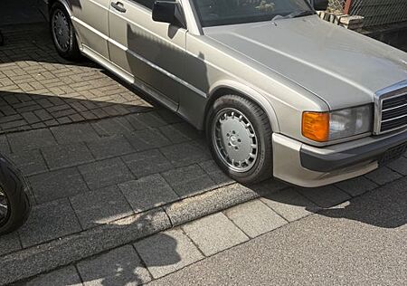 Mercedes-Benz 190