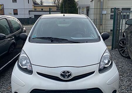 Toyota Aygo (X) gebraucht kaufen Toyota Aygo (X) Aygo AYGO Basis