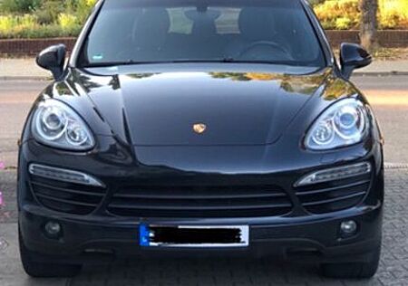 Porsche Cayenne S Hybrid S