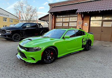 Dodge Charger 392 SRT*V8*SCAT BACK*BREMBO*GARANTIE*NAVI*VOLL*