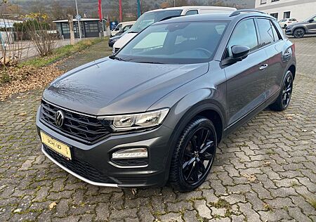 VW T-Roc Volkswagen 2.0 TDI 4Motion ACC NAVI Standheizung "18"
