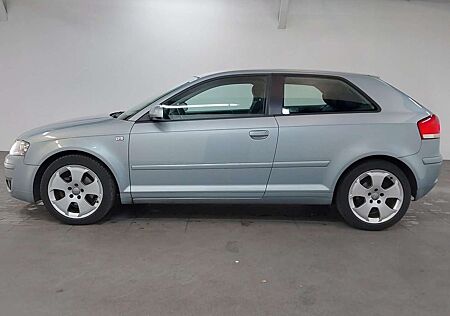 Audi A3 1.6 Ölsensor !