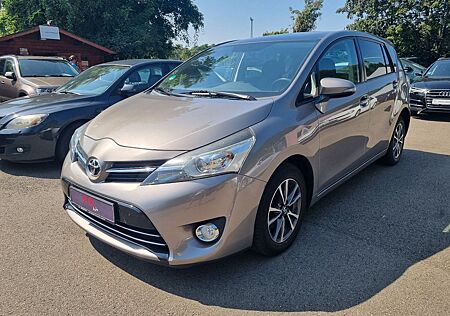 Toyota Verso *SkyView*Navi*Klimaautomatik*Tüv Neu*