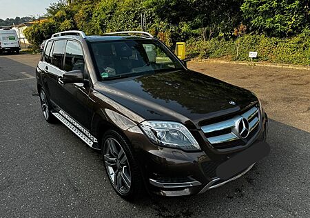 Mercedes-Benz GLK 250 * Panorama * TOP ZUSTAND + AUSSTATTUNG