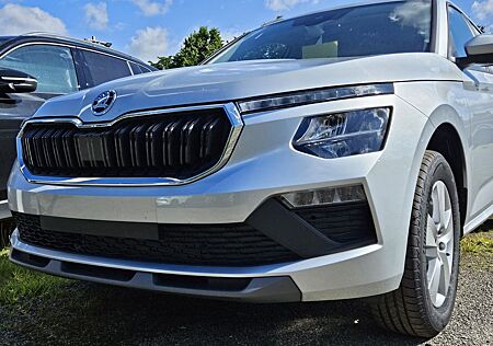 Skoda Kamiq TSI DSG "130 Jahre" LED AppleCP Sitzheiz.