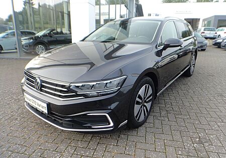 VW Passat Variant Volkswagen GTE