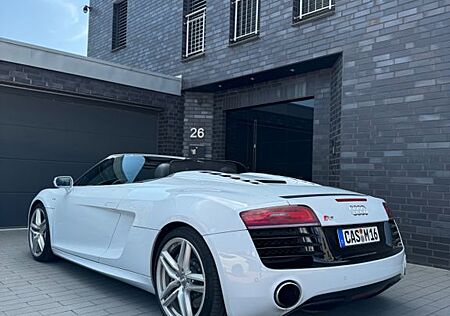 Audi R8 5.2 FSI S tronic quattro Spyder -