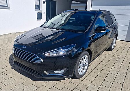 Ford Focus 1,5TDCi 88kW DPF Titanium Turnier Titanium