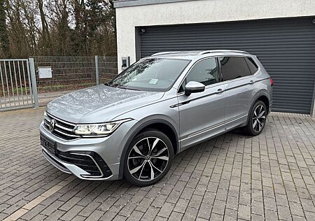 VW Tiguan Allspace Volkswagen R-Line 4Motion-Kamera-AHK-Matrix