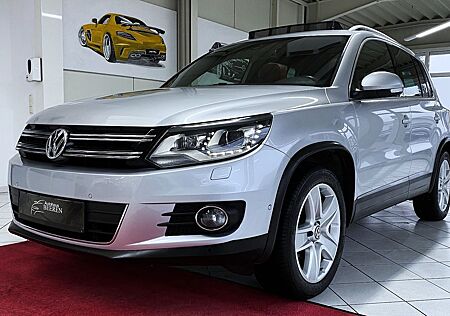 VW Tiguan Volkswagen Exclusive 4Motion DSG PANO KAM SPUR STAND