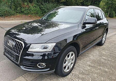 Audi Q5 2.0 TDI quattro, Alc, Panorama,Sport , S tro