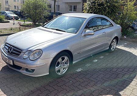 Mercedes-Benz CLK 200 KOMPRESSOR*AUTOMATIK*SehrSpar*,Tanken 1€