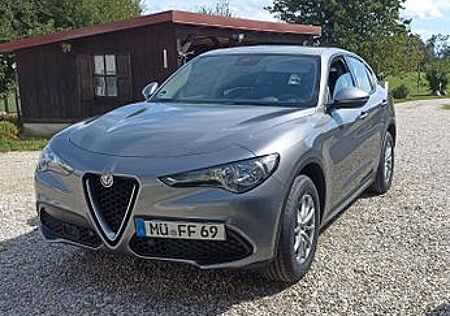 Alfa Romeo Stelvio 2.0 Turbo 16V 147kW AT8-Q4 -