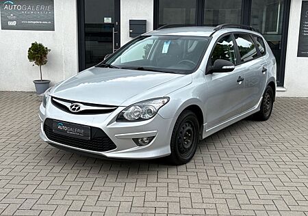 Hyundai i30 cw Classic°Klima°AHK°SHZ°