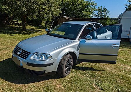 VW Passat Volkswagen 2.0 96kW Basis Basis