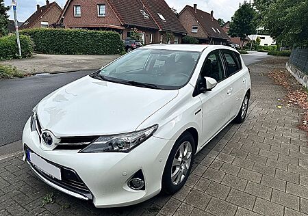 Toyota Auris Hybrid 1.8 gepflegt, zuverlässig