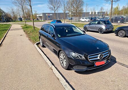 Mercedes-Benz E 220 E220d T Autom-9G-tronic Avantgarde mit Garantie