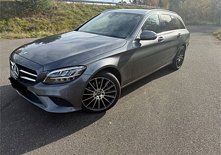 Mercedes-Benz C 220 d T Autom. -