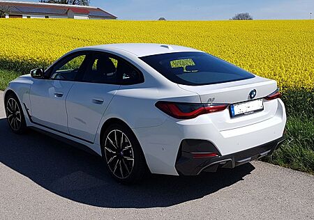 BMW i4 eDrive40 M Sport v. WA, OS 8.5, ACC, AHK
