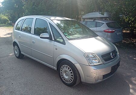 Opel Meriva 1.6 Automatik