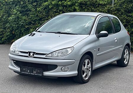 Peugeot 206 1.6 Automatik TÜV NEU