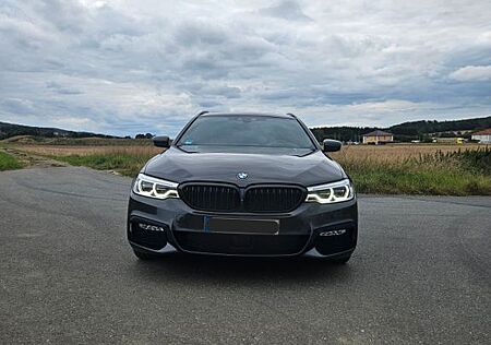 BMW 530d xDrive Touring M-Packet Standheizung