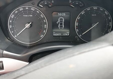 Skoda Octavia Combi 2.0 FSI 4x4 Scout Scout