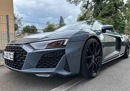 Audi R8 performance 620 PS KARHU- Edition Laser B&O