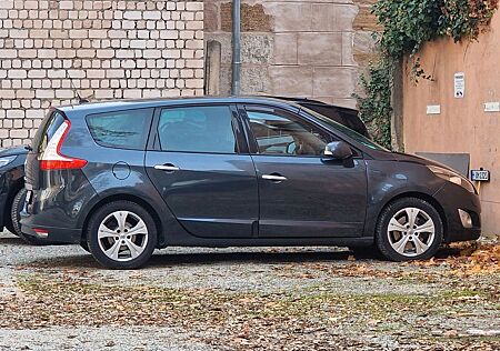 Renault Scenic BOSE dCi 150 FAP Automatik ALLES ERNEUERT
