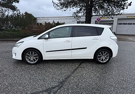 Toyota Verso 2.2 Life