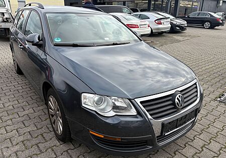 VW Passat Variant Volkswagen Trendline