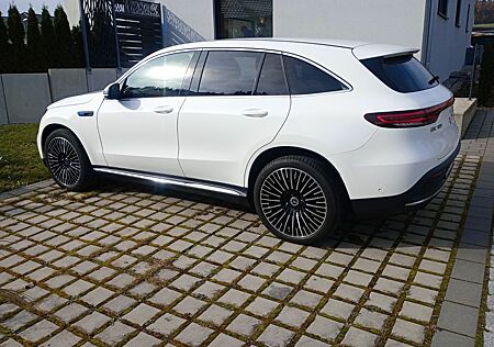 Mercedes-Benz EQC EQC400 4Matic AMG Line , Burmester, AHK, ACC