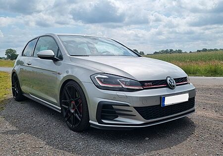 VW Golf Volkswagen 2.0 TSI GTI Performance Facelift Leder