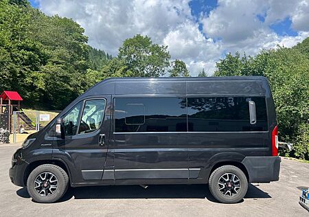 Fiat Ducato 9-Sitzer & Campermodul