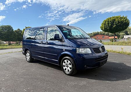 VW T5 Multivan Volkswagen 2.5