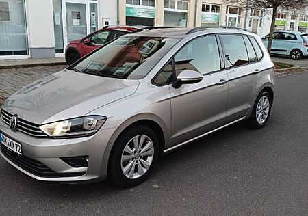 VW Golf Sportsvan Volkswagen 1.6 TDI Comfortline BlueMotio...