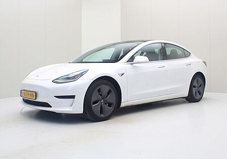 Tesla Model 3 gebraucht kaufen Tesla Model 3 Standard RWD Plus [ TREKHAAK+AUTOPILOT+6