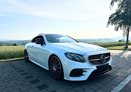 Mercedes-Benz E 200 E Coupe AMG Line