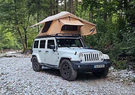 Jeep Wrangler Unlimited Sahara 2.8 CRD Autom. Sahara