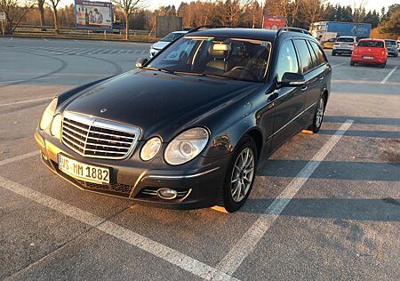 Mercedes-Benz E 220 CDI T AVANTGARDE SoundSys TÜV 06/26