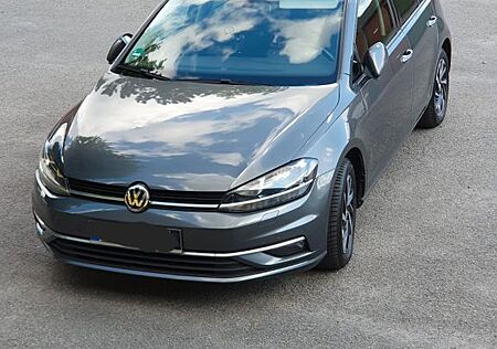 VW Golf Volkswagen 1.6 TDI Join Join