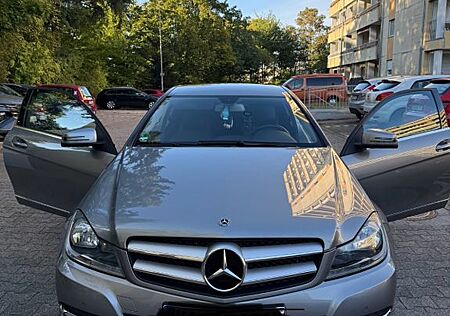 Mercedes-Benz C 180 BlueEFFICIENCY Coupé -