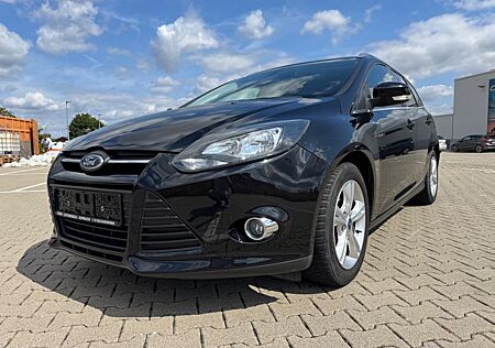 Ford Focus Turnier Champions Edition