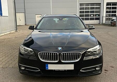 BMW 520d xDrive Touring A Luxury Line Luxury Line