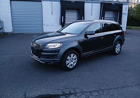 Audi Q7 3.0 TDI (DPF) quattro tiptronic -