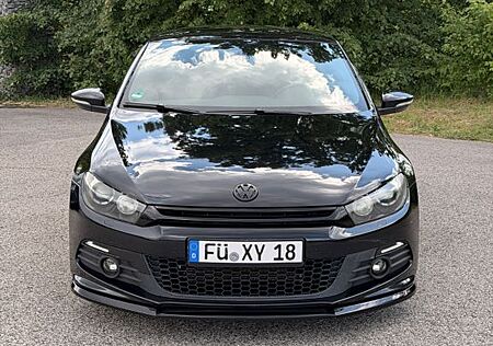 Volkswagen Scirocco 2.0 TSI DSG MATCH