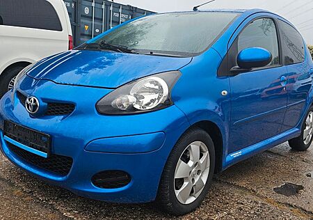 Toyota Aygo (X) Aygo AYGO CoolBlue Automatik, Klima