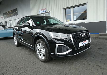 Audi Q2 35 TFSI advanced, Kamera, Navi